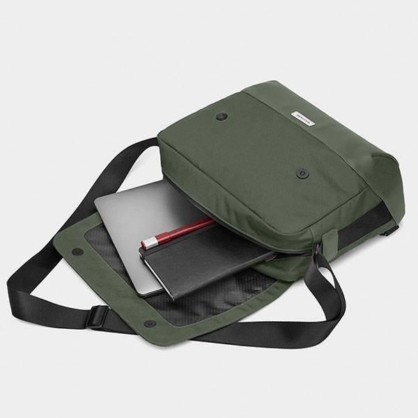 Сумка Moleskine Metro Messenger Темно-зеленая