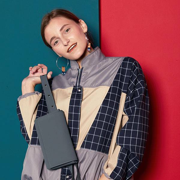 Поясная сумка из экокожи Ornament Графит