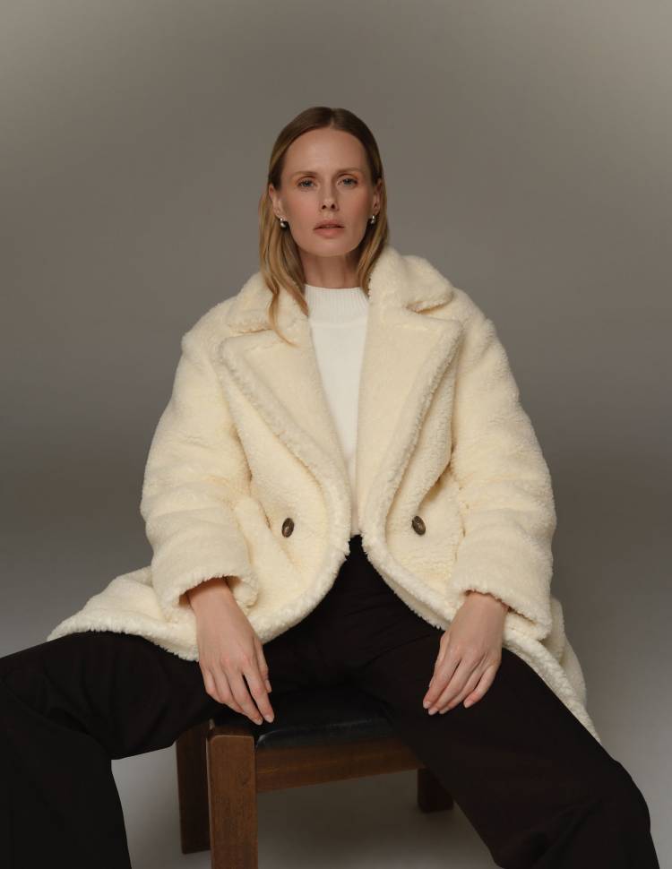 Довга шуба з еко-хутра Молочний