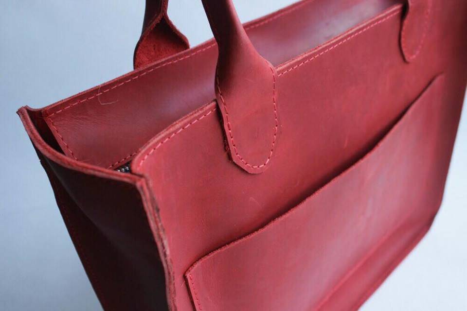 Кожаная сумка Перфекто Dekey Красная