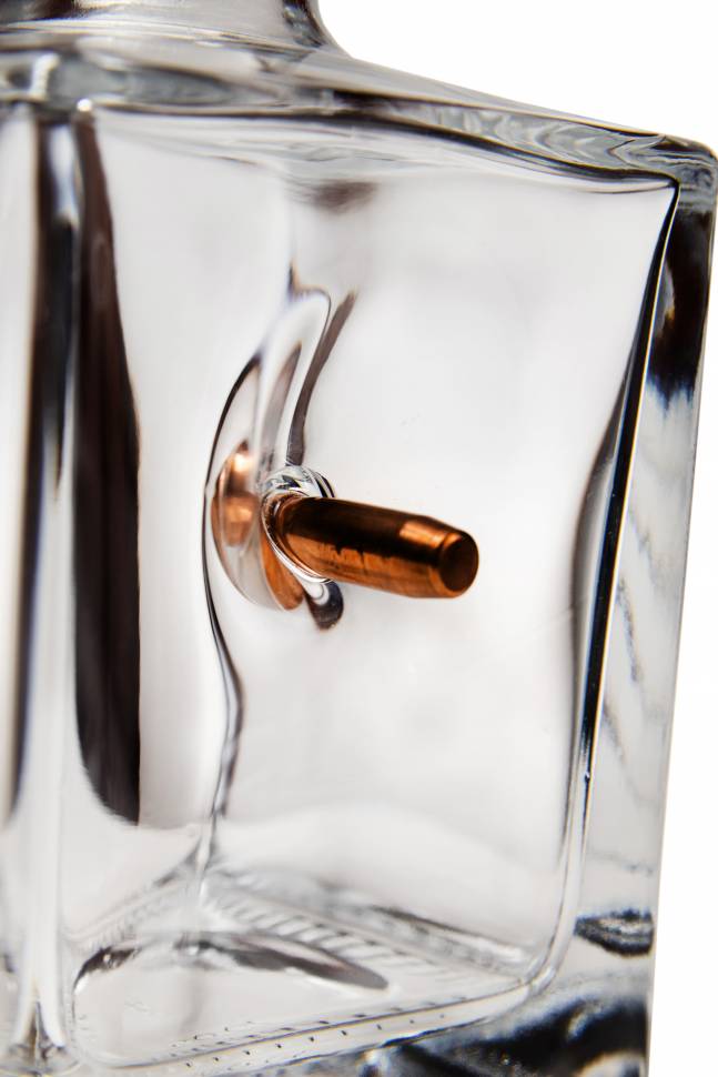 Подарунковий набір для віскі з пулею Подарунковий набір для віскі з пулею