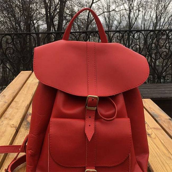 Шкіряний жіночий рюкзак Dekey Classic Червоний