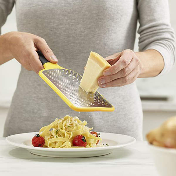 Терка Ручна Joseph Joseph Spirogo Жовта