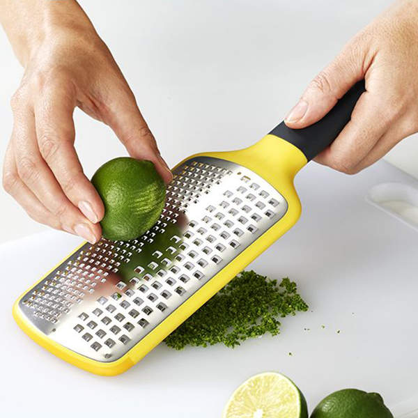 Терка Ручна Joseph Joseph Spirogo Жовта