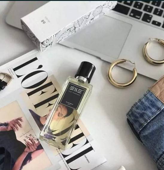 Парфюм Esse 80 Женский 60 мл Парфюм Esse 80 Женский 60 мл