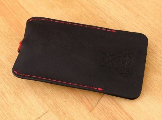 Ключница кожаная BlankNote 1.0 Графит-Клубника