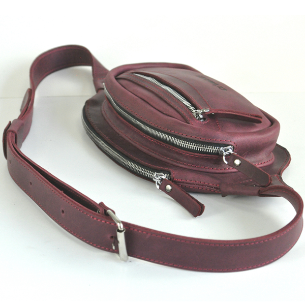 Кожаная сумка на пояс AV2 Красная (D101)