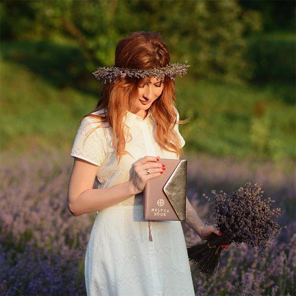 Дневник целей Helper Book Розовый с золотом