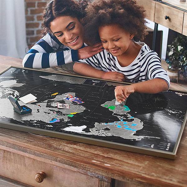 Скретч-карта світу англійською MyMap Black Edition Silver