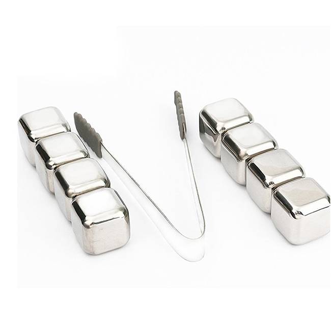 Набор стальных камней для виски (8 шт) + щипцы Be Different