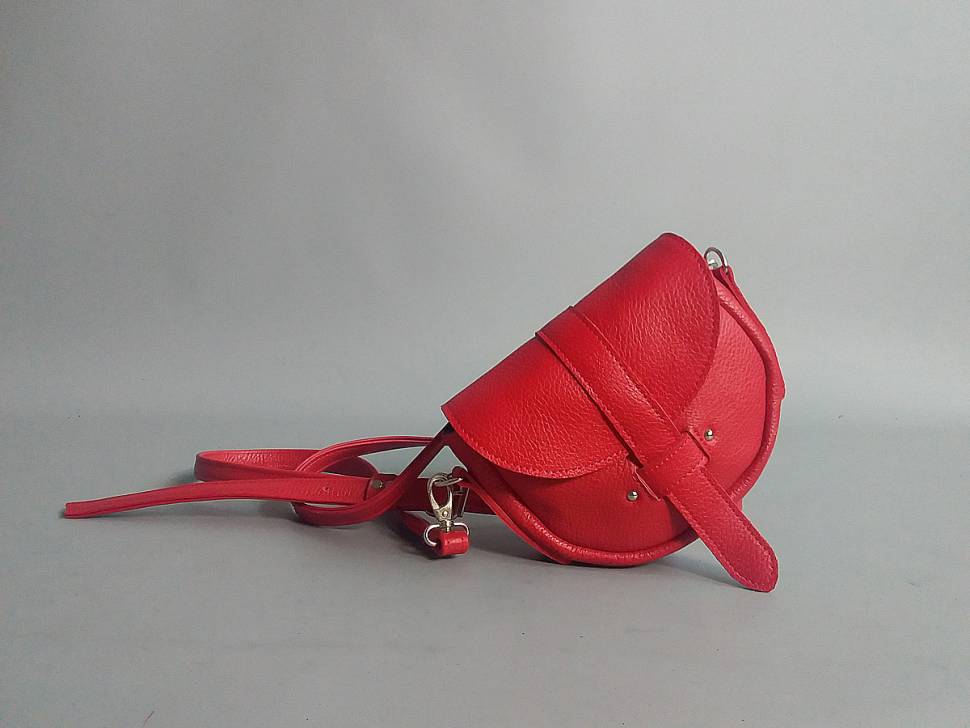 Шкіряна жіноча сумка AV2 Чорна (B307)