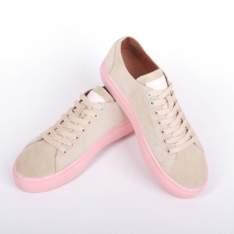 Замшевые кеды Jizuz Classic бежевые на розовой подошве