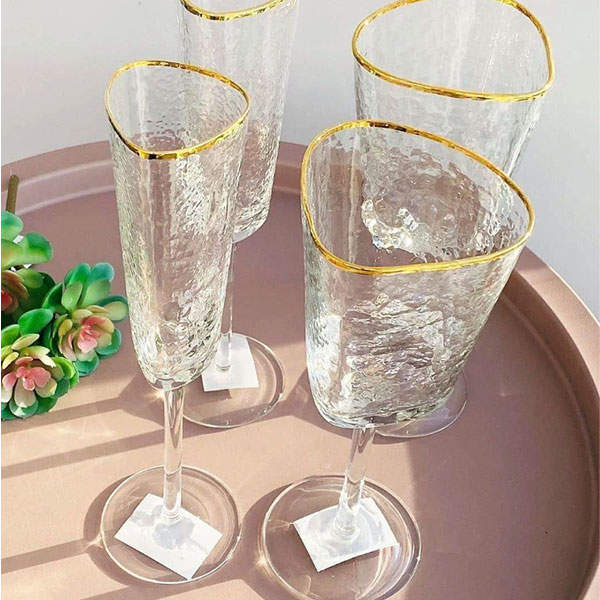 Келих для вина Прозорий Трайангел 350 мл