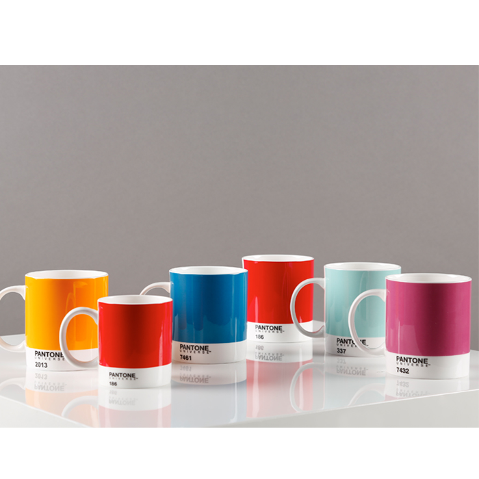 PANTONE Living Чашка для чая Aubergine 475 мл (229)