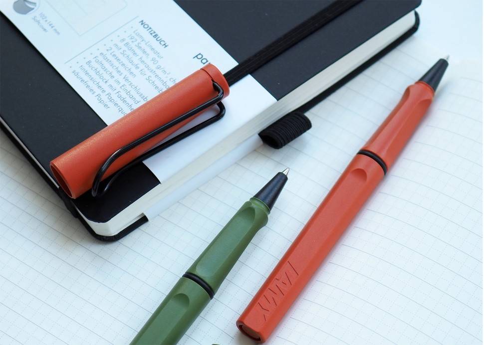 Ручка-роллер Lamy Safari Origin Красная Терра M63