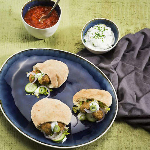 Тарілка десертна овальна Cosy &amp; Trendy SPIRIT BLUE 15X11CM