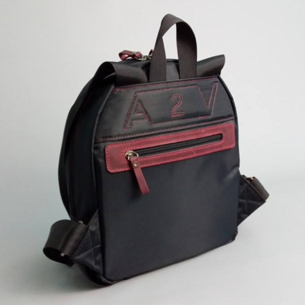 Непромокальний жіночий рюкзак AV2 Чорний (F100)