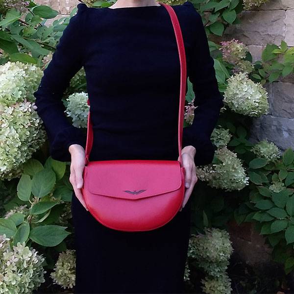 Шкіряна жіноча сумка AV2 Червона (B327)