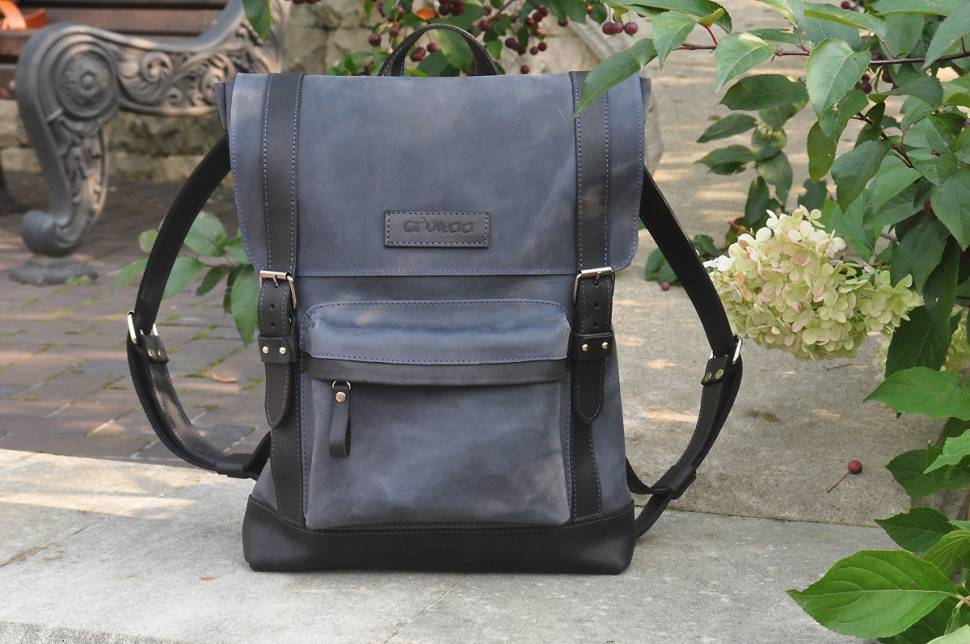 Кожаный мужской рюкзак AV2 Зеленый (P560)