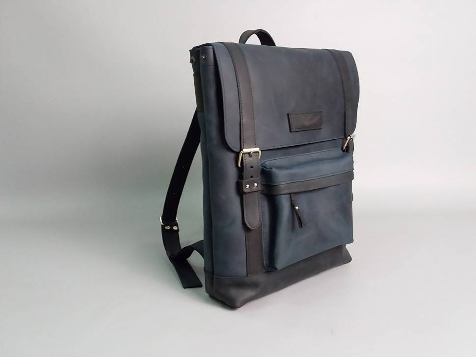 Кожаный мужской рюкзак AV2 Зеленый (P560)