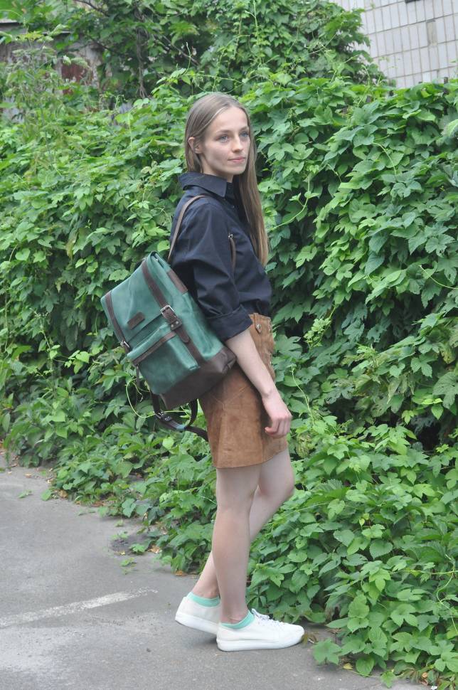 Кожаный мужской рюкзак AV2 Зеленый (P560)