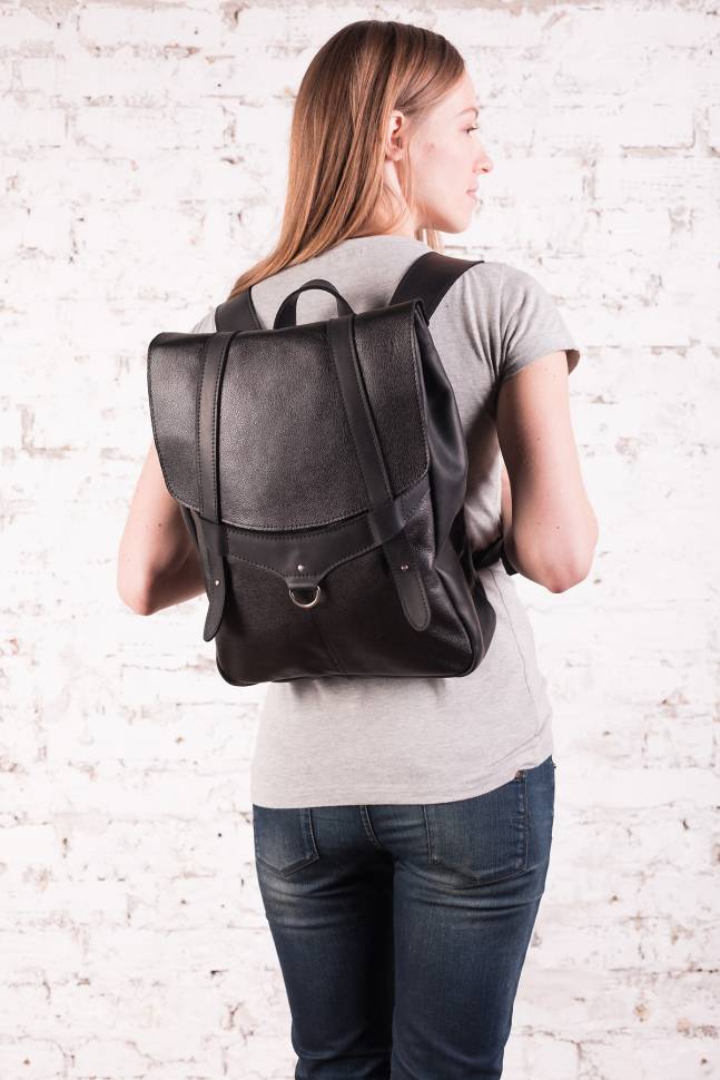 Шкіряний жіночий рюкзак AV2 Чорний (P504)