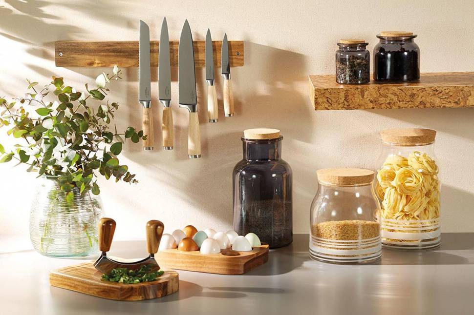 Магнитный держатель для ножей в деревянном исполнении KitchenCraft